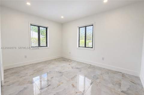 835 NW 126th St, North Miami FL - photo 14 of 29