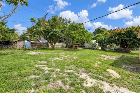 835 NW 126th St, North Miami FL - photo 22 of 29