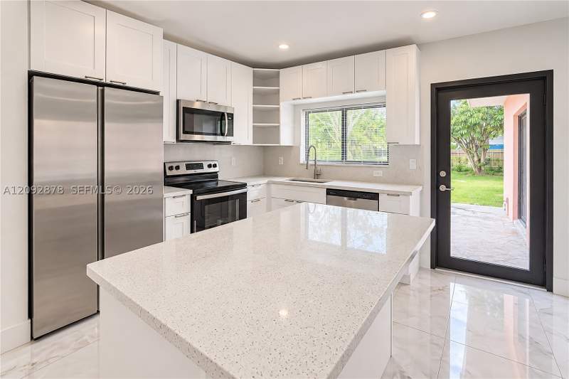 3 bedroom SingleFamilyResidence at 835 NW 126th St, North Shore Heights, North Miami — photo 4