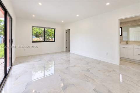 835 NW 126th St, North Miami FL - photo 8 of 29