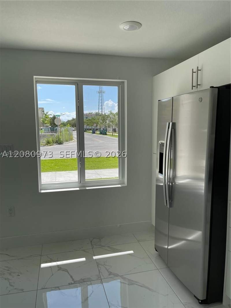 4 bedroom Townhouse at 25850 SW 144th Ave, Paradise One, Homestead — photo 4