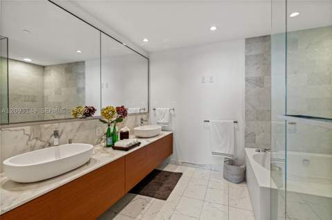 10201 Collins Ave 705, Bal Harbour FL - photo 15 of 40