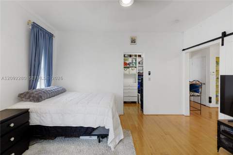1005 Meridian Ave 8, Miami Beach FL - photo 16 of 26