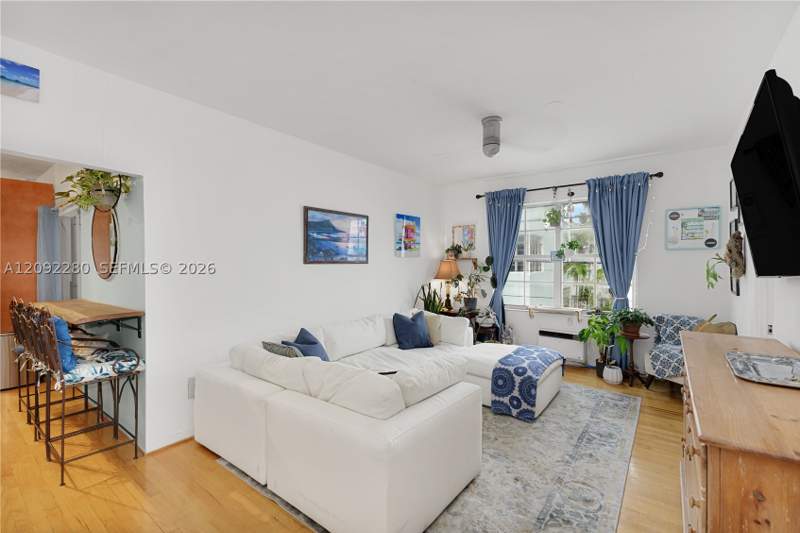 1 bedroom Condominium at 1005 Meridian Ave 8, 1005 Meridian Condo, Miami Beach — photo 2