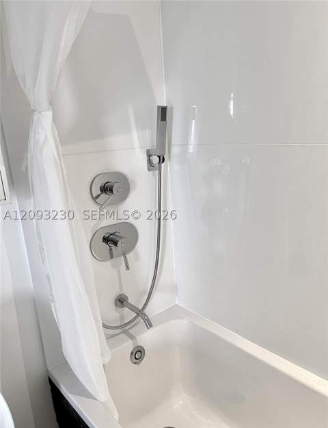 13105 Ixora Ct 302, North Miami FL - photo 19 of 45