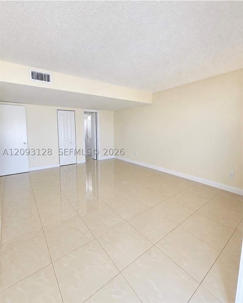 2 bedroom Condominium at 9357 Fontainebleau Blvd D310, The Beach Club Fontainebl, Miami — photo 5