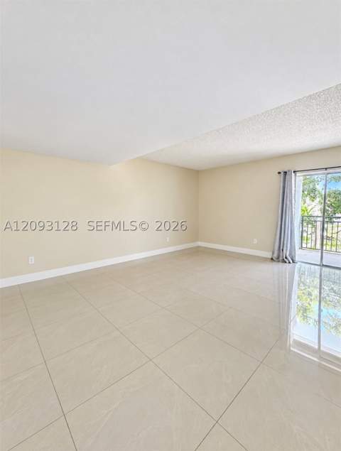 9357 Fontainebleau Blvd D310, Miami FL - photo 6 of 11