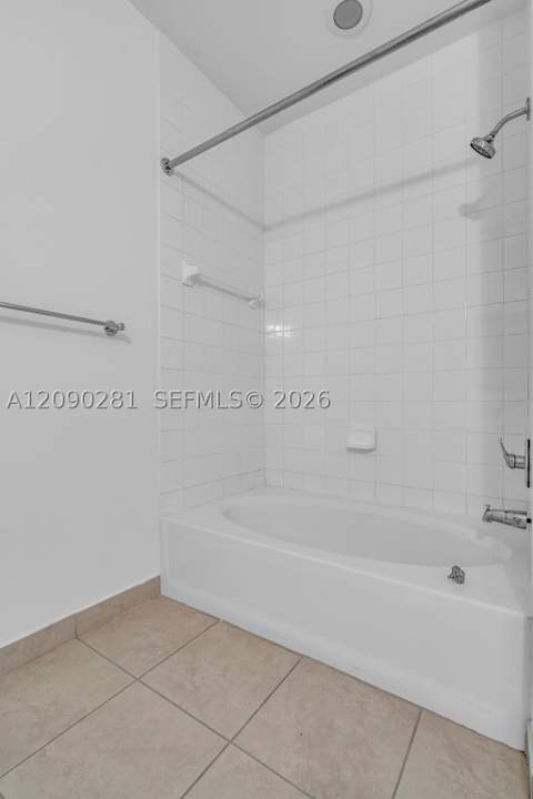 2001 Biscayne Blvd 3212, Miami FL - photo 19 of 44
