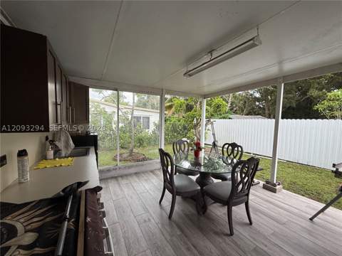 4481 NW 163rd St, Miami Gardens FL - photo 13 of 31
