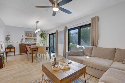 11236 SW 104th St, Miami FL - photo 12 of 33