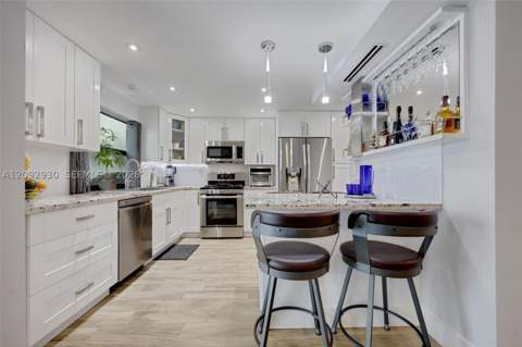 11236 SW 104th St, Miami FL - photo 7 of 33