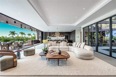 857 N Shore Dr, Miami Beach FL - photo 19 of 65