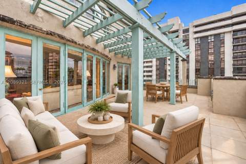 610 Valencia Ave 502, Coral Gables FL - photo 11 of 29