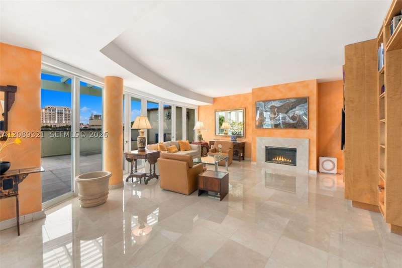 4 bedroom Condominium at 610 Valencia Ave 502, The New French Village Co, Coral Gables — photo 4