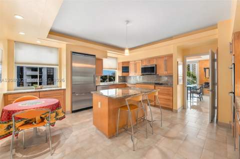 610 Valencia Ave 502, Coral Gables FL - photo 8 of 29