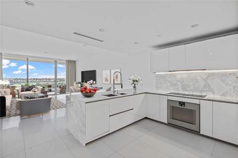 10201 Collins Ave 1104, Bal Harbour FL - photo 13 of 24