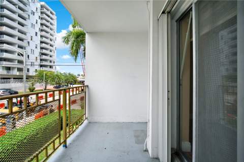 1340 Lincoln Rd 207, Miami Beach FL - photo 18 of 25