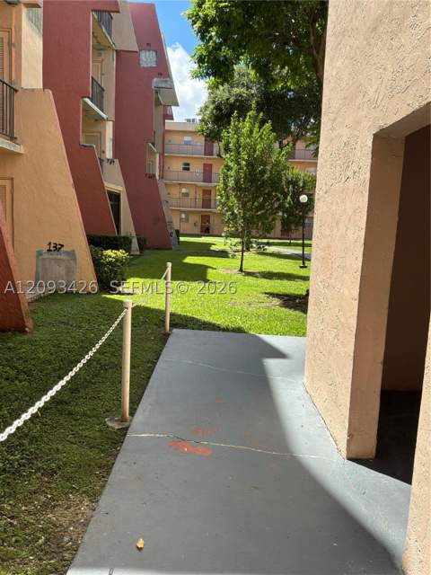 13715 Kendale Lakes Cir A-107, Miami FL - photo 23 of 29