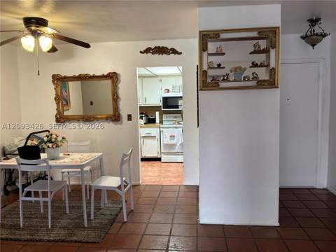 13715 Kendale Lakes Cir A-107, Miami FL - photo 9 of 29