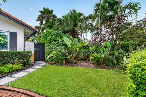 13310 NW 8th St, Miami FL - photo 8 of 49