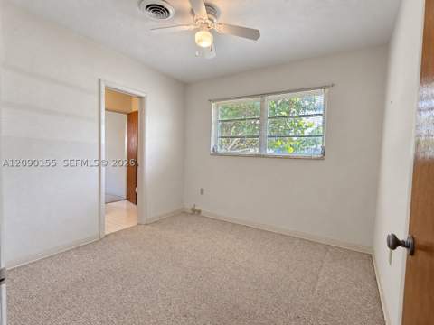 949 NW 9th St, Homestead FL - photo 14 of 33