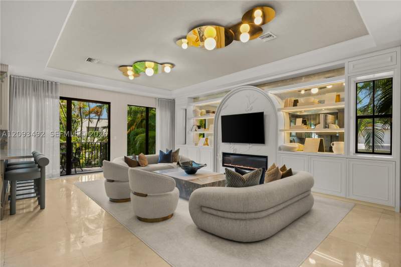 4 bedroom SingleFamilyResidence at 1803 S Bayshore Ln, Fairhaven, Miami — photo 3