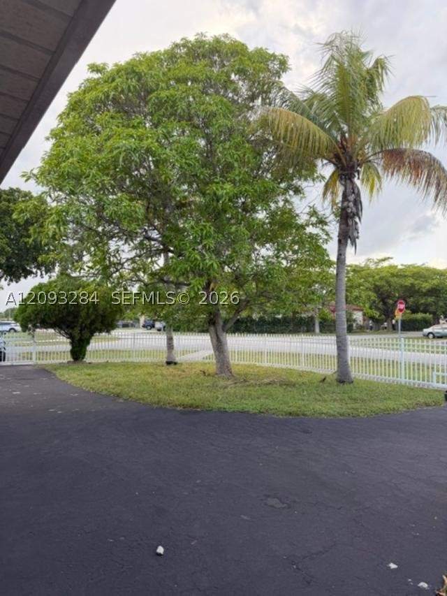 2 bedroom SingleFamilyResidence at 12955 NW 13th Ave, Breezy Heights 1st Addn, North Miami — photo 5
