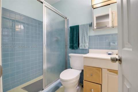 16020 SW 97th Ct, Miami FL - photo 12 of 31