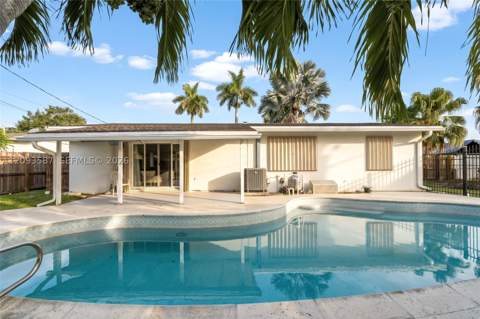 16020 SW 97th Ct, Miami FL - photo 23 of 31