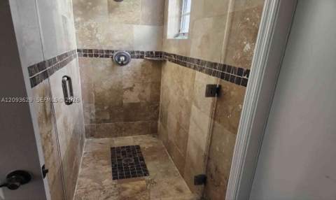 16231 NW 84th Ct, Miami Lakes FL - photo 10 of 20