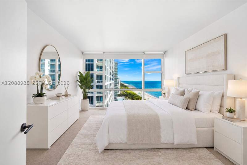 1 bedroom Condominium at 6801 Collins Ave 1202/1211, Central Carillon Beach Co, Miami Beach — photo 2