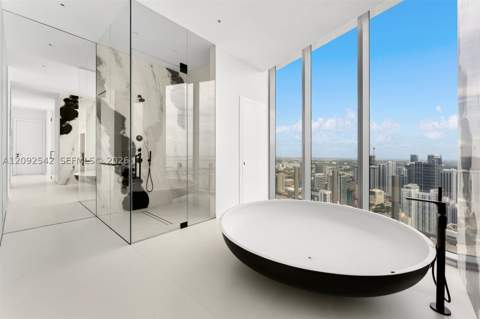 300 Biscayne Boulevard Way Ph5801C, Miami FL - photo 9 of 23