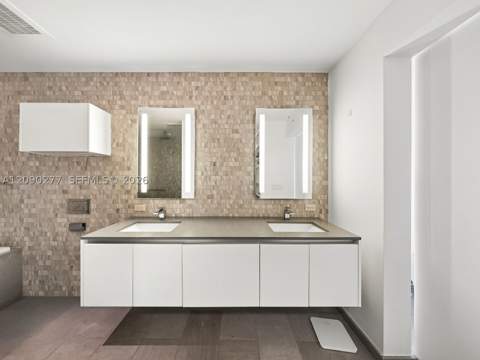88 SW 7th St 2506, Miami FL - photo 20 of 25