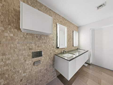 88 SW 7th St 2506, Miami FL - photo 23 of 25
