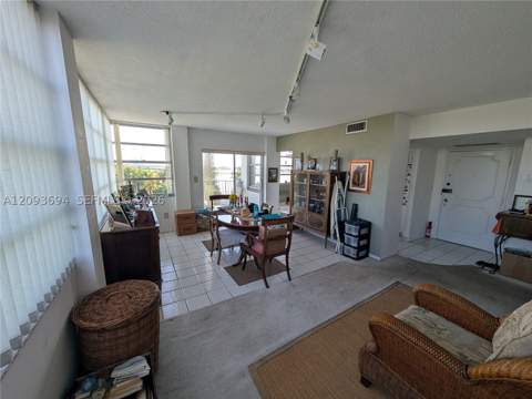 11930 N Bayshore Dr 502, North Miami FL - photo 6 of 44