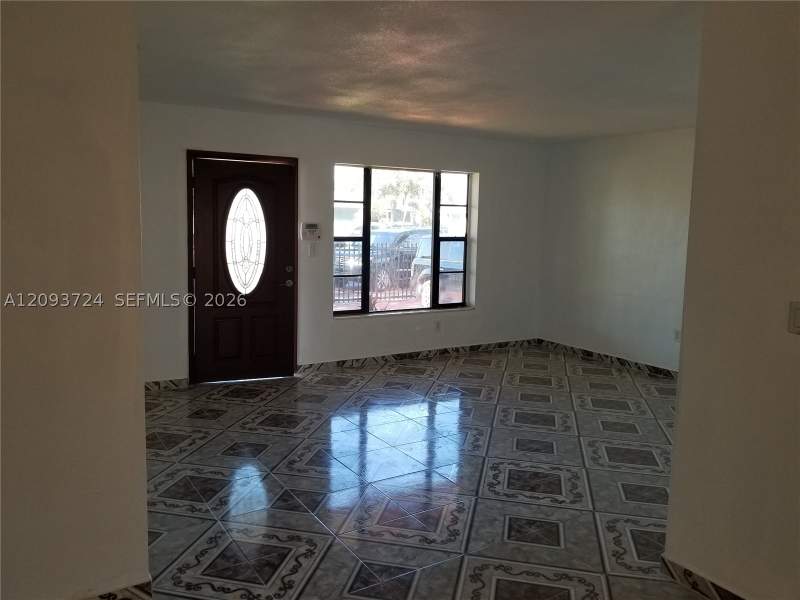 4 bedroom SingleFamilyResidence at 17131 NW 10th Ct, Scott Lake Manor Sec 8, Miami Gardens — photo 5