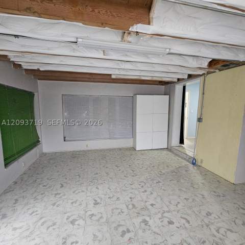 1051 SW 72nd Ct, Miami FL - photo 11 of 30