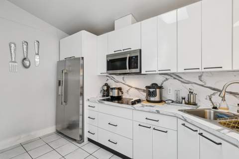 8738 NW 150th Terrace, Miami Lakes FL - photo 19 of 44