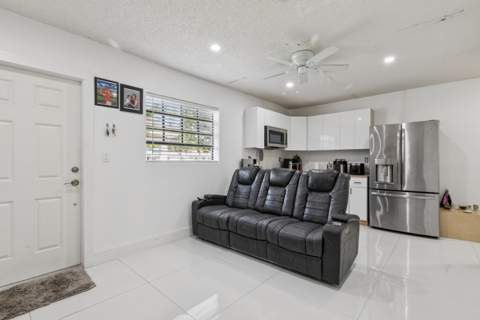 8738 NW 150th Terrace, Miami Lakes FL - photo 24 of 44