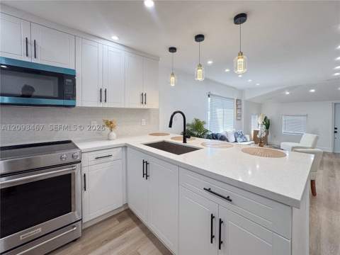 3630 NW 98th St, Miami FL - photo 13 of 29