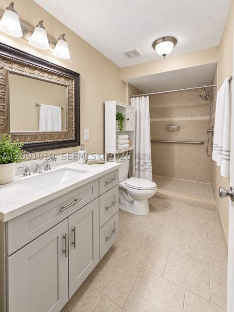 5551 E 4th Ave, Hialeah FL - photo 10 of 19