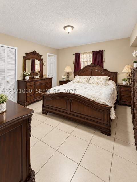 5551 E 4th Ave, Hialeah FL - photo 13 of 19