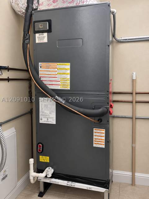 5551 E 4th Ave, Hialeah FL - photo 15 of 19
