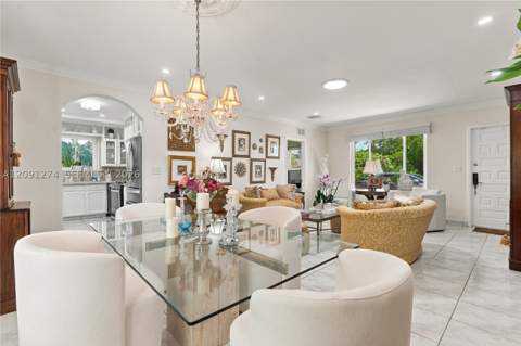 890 NE 168th St, North Miami Beach FL - photo 11 of 32