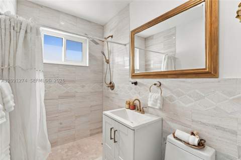 890 NE 168th St, North Miami Beach FL - photo 16 of 32