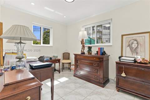 890 NE 168th St, North Miami Beach FL - photo 18 of 32