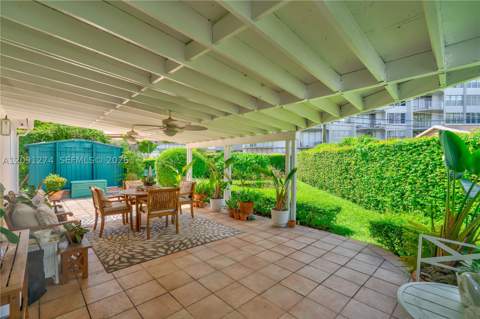 890 NE 168th St, North Miami Beach FL - photo 23 of 32