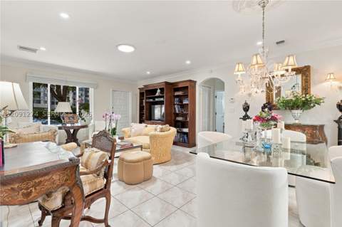 890 NE 168th St, North Miami Beach FL - photo 6 of 32