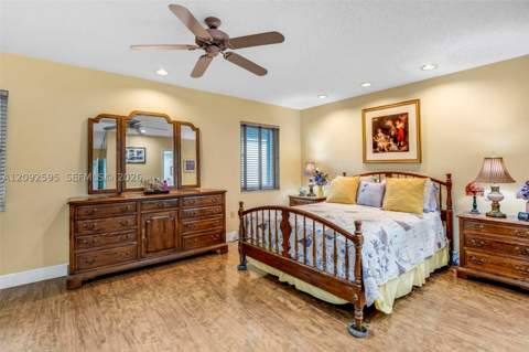 13512 SW 179th St, Miami FL - photo 16 of 45