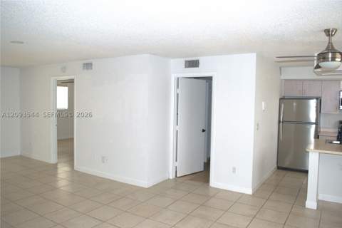 2640 SE 19th Ct 201-D, Homestead FL - photo 7 of 22